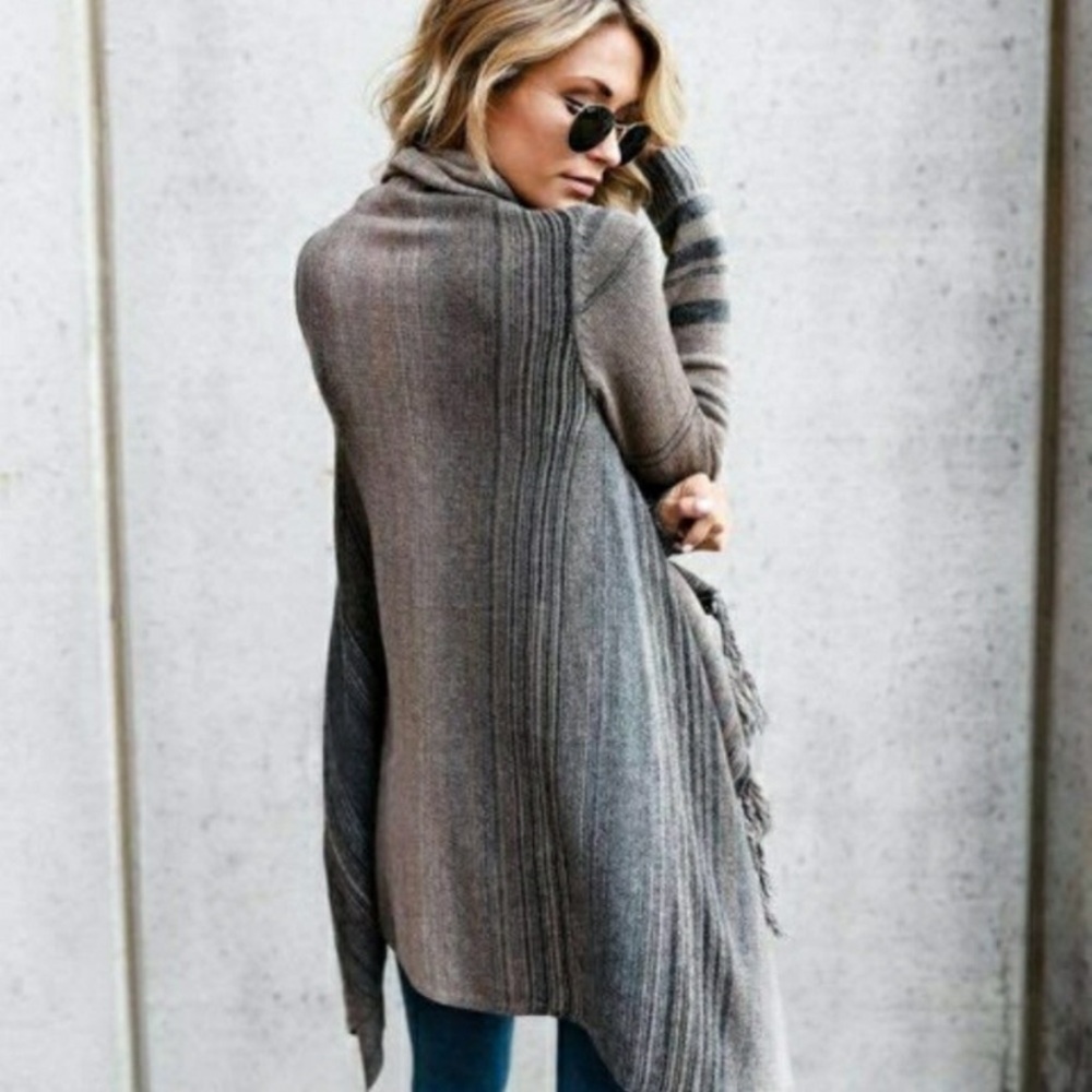 Striped Tassel Sweater - Picture 3 of 8